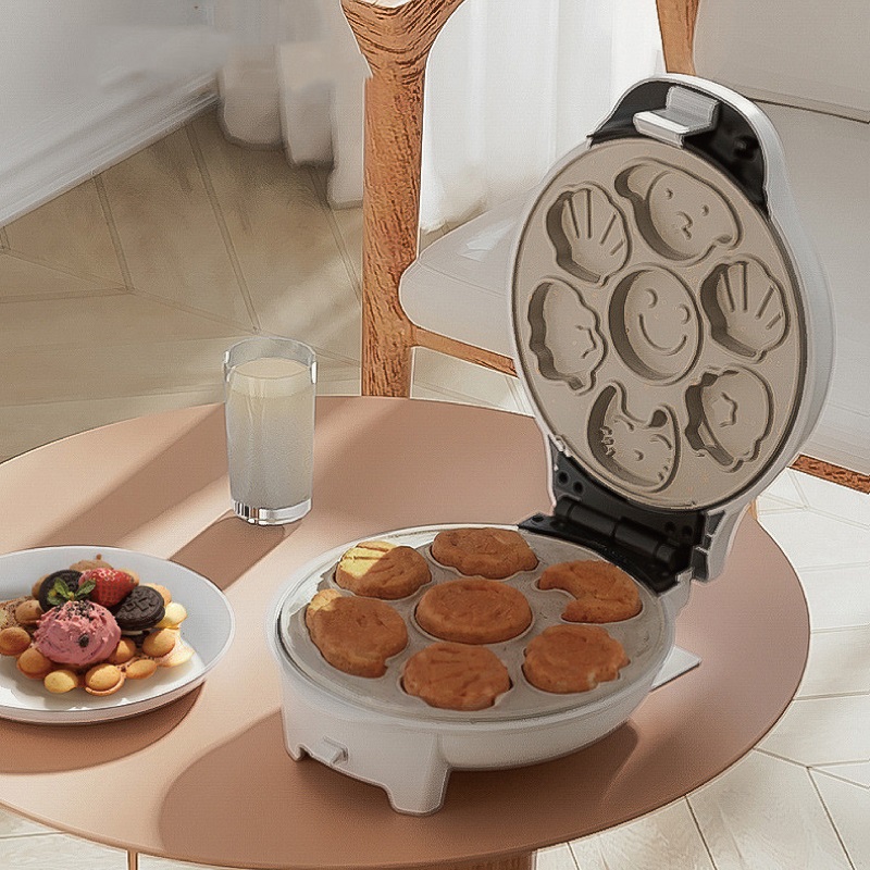 750W Mini opiekacz do kanapek  – Mini Waffle Maker Machine recenzja i cena