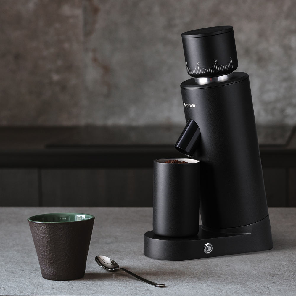 Elektryczny młynek do kawy sto – Coffee Bean Grinder Electric recenzja i cena